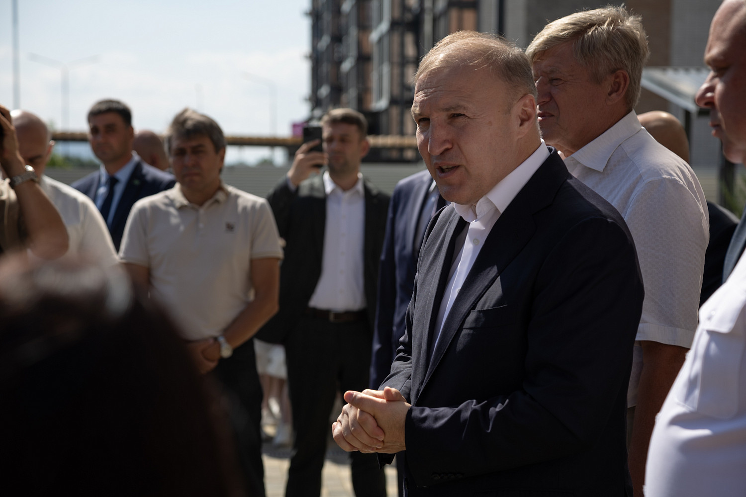Дети-сироты получили жилье в ЖК «Предгорье Лаго-Наки»